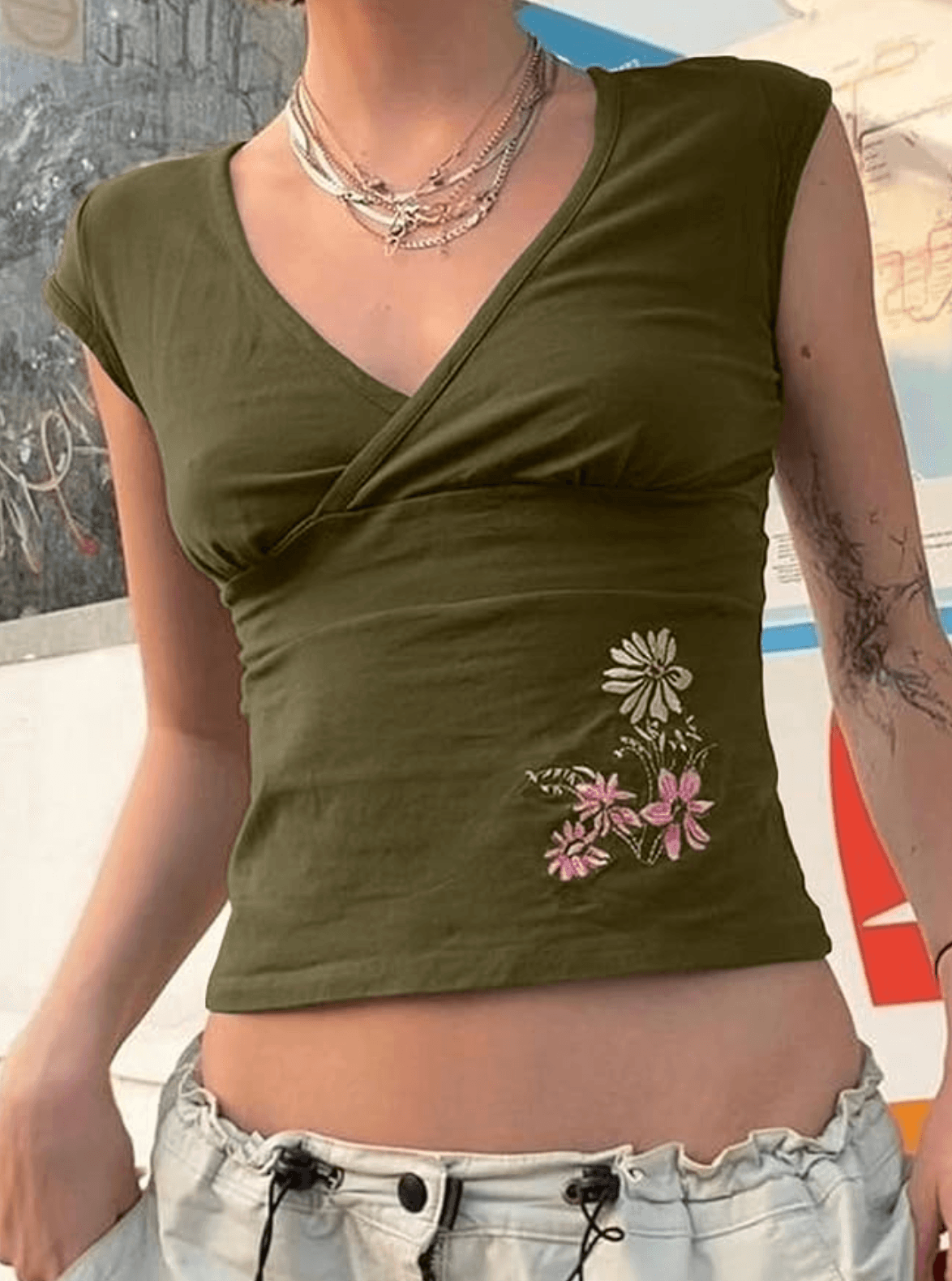 Sara Floral Embroidery Top