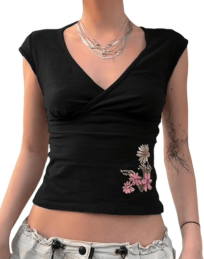 Sara Floral Embroidery Top